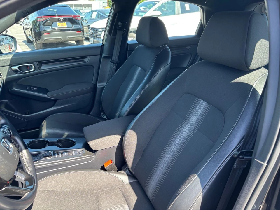 2025 Honda Civic 11th Gen - Image 30 of 31