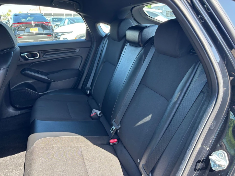 2025 Honda Civic 11th Gen - Image 29 of 31
