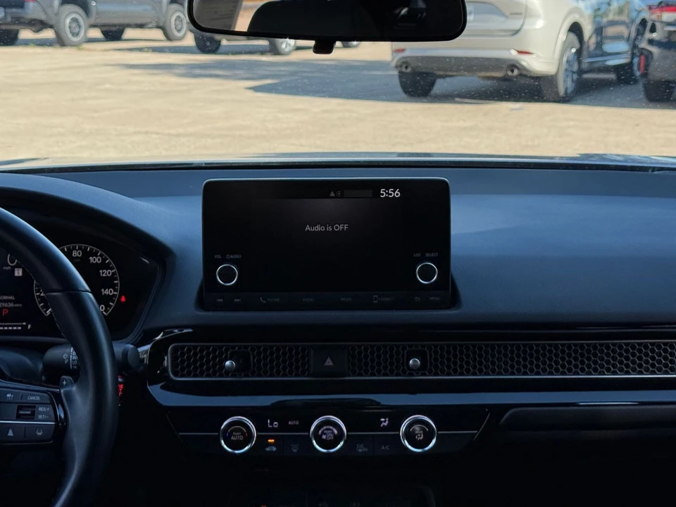 2025 Honda Civic 11th Gen - Image 16 of 31