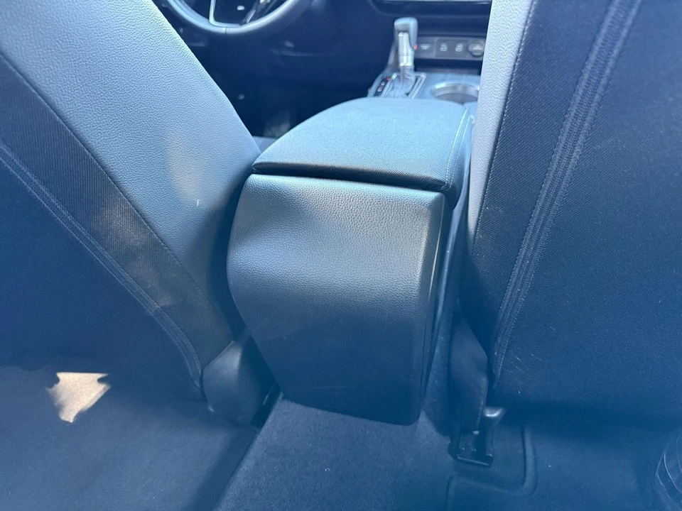 2025 Honda Civic 11th Gen - Image 21 of 31