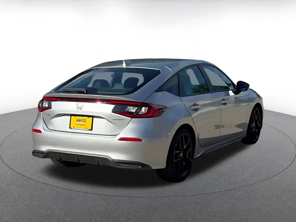 2025 Honda Civic 11th Gen - Image 13 of 31