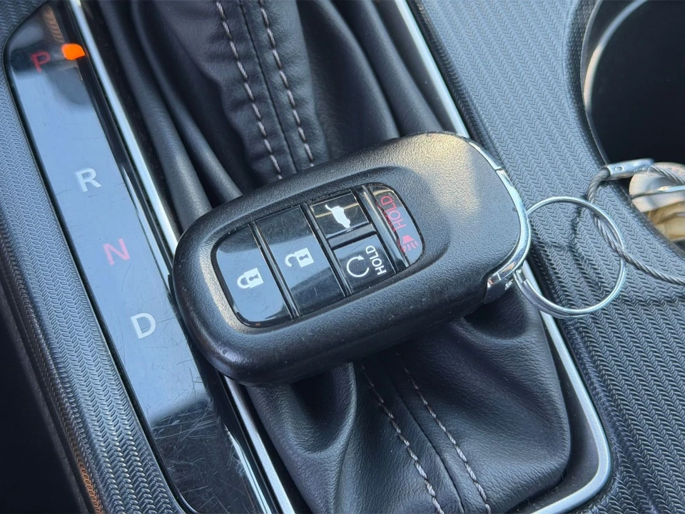 2025 Honda Civic 11th Gen - Image 22 of 31