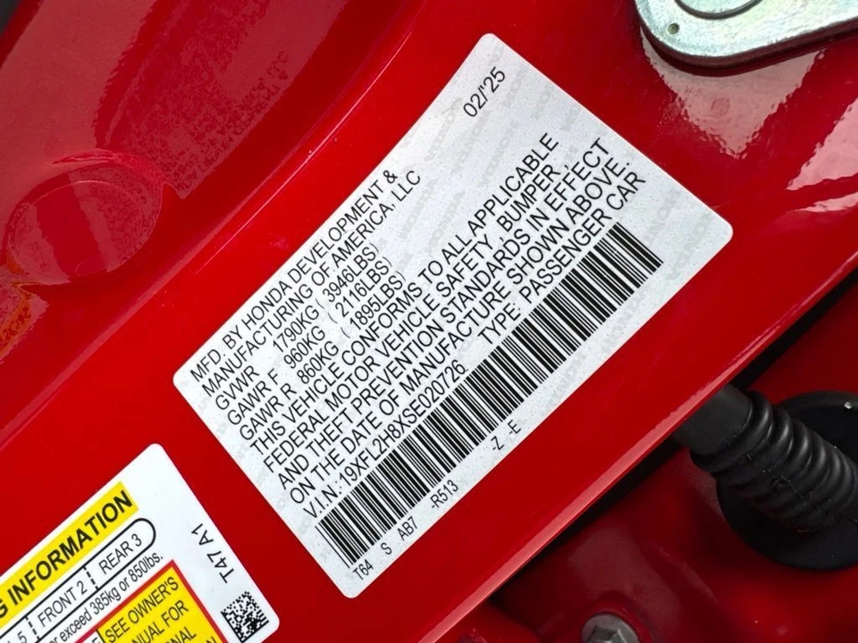 2025 Honda Civic 11th Gen - Image 26 of 30