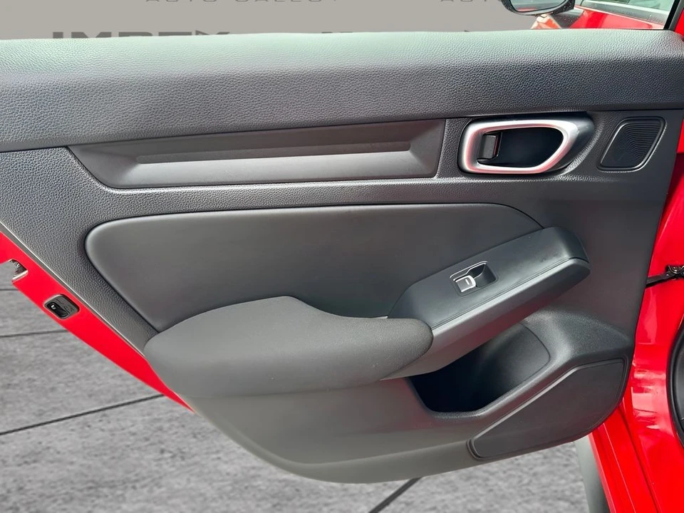 2025 Honda Civic 11th Gen - Image 22 of 30