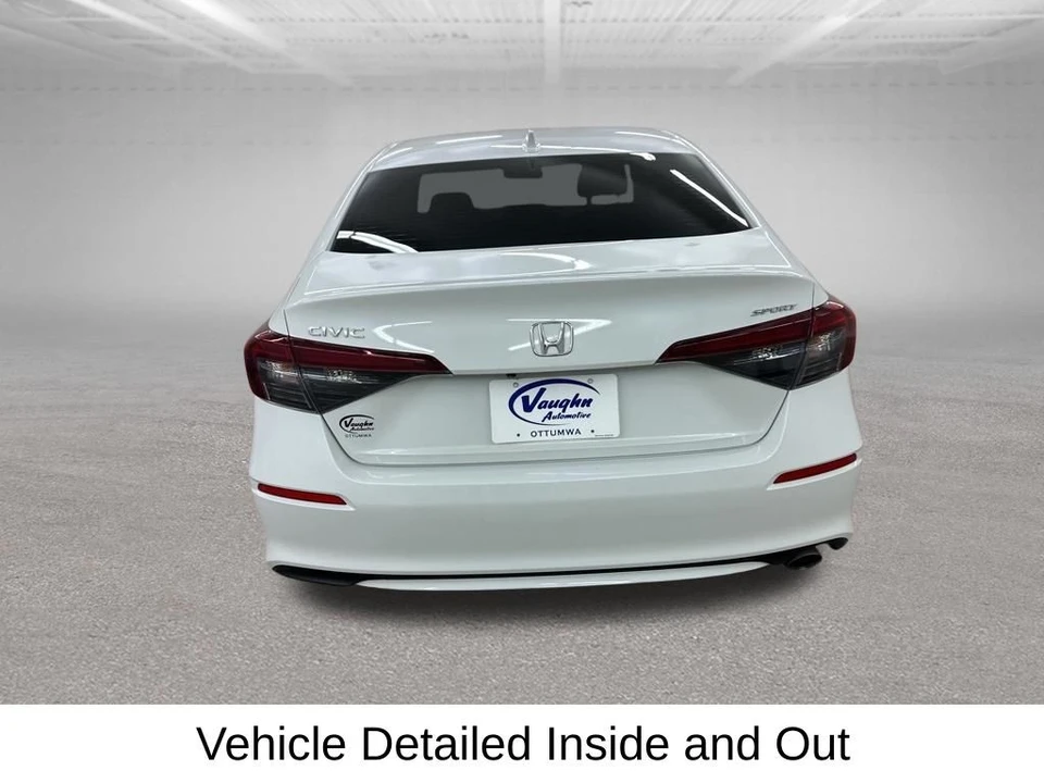 2025 Honda Civic 11th Gen - Image 11 of 21