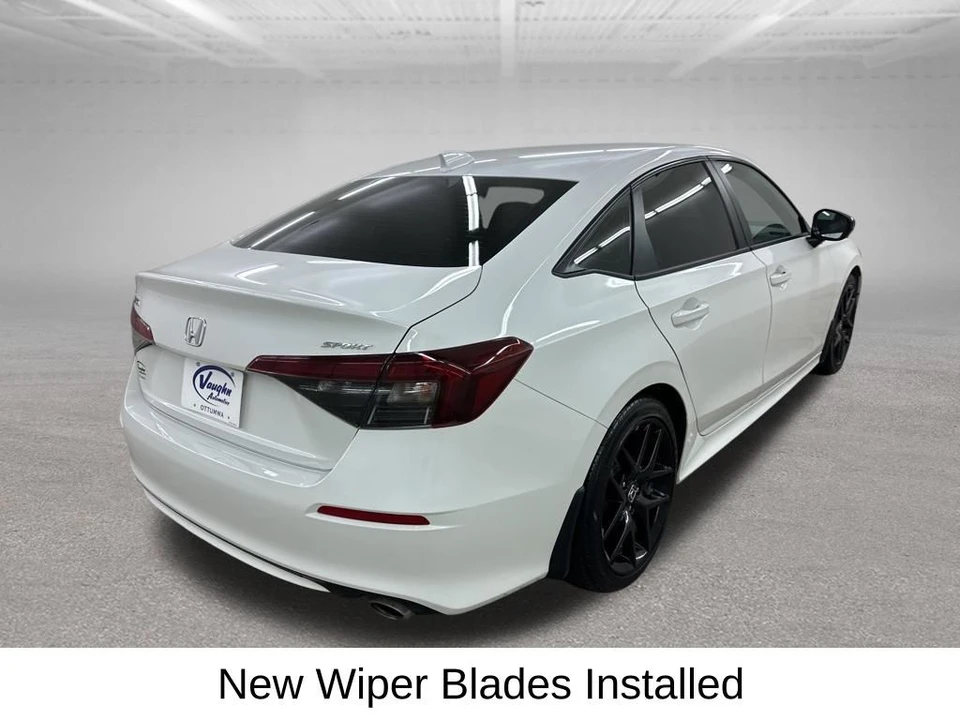 2025 Honda Civic 11th Gen - Image 13 of 21