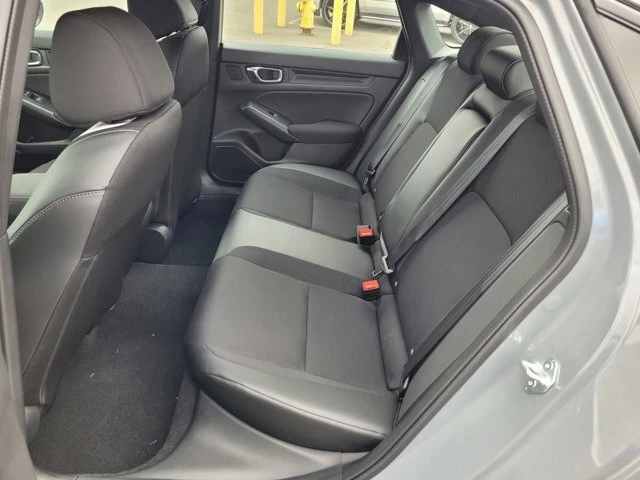 2025 Honda Civic 11th Gen - Image 8 of 12