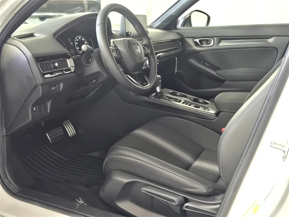 2025 Honda Civic 11th Gen - Image 7 of 12