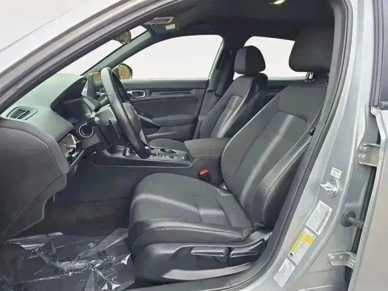 2025 Honda Civic 11th Gen - Image 9 of 12