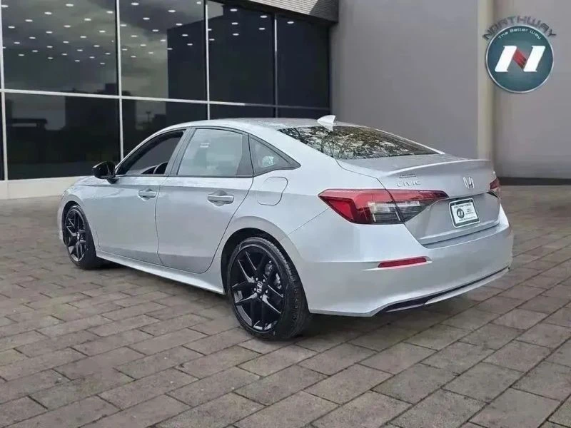 2025 Honda Civic 11th Gen - Image 3 of 12