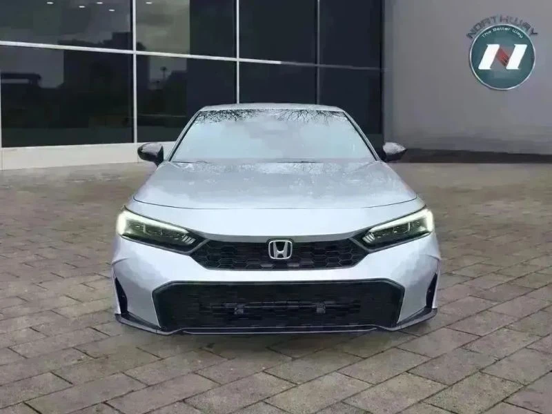2025 Honda Civic 11th Gen - Image 8 of 12