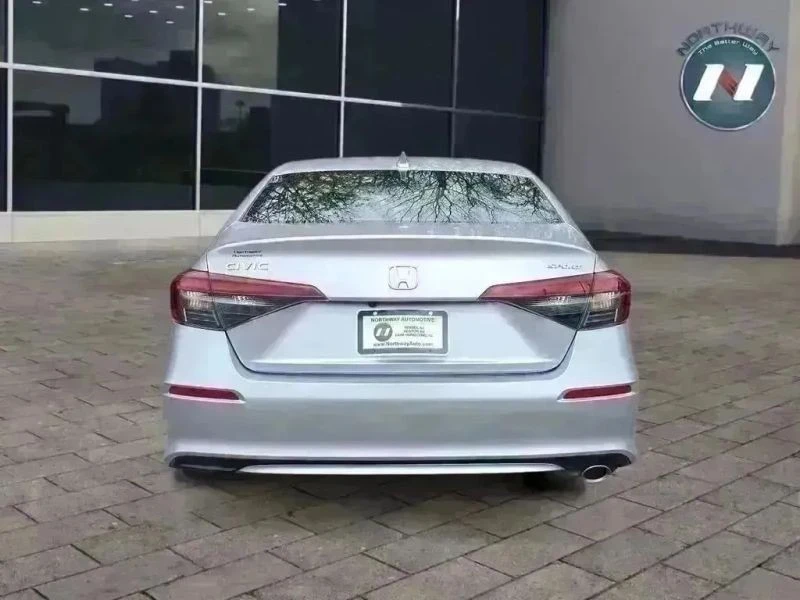 2025 Honda Civic 11th Gen - Image 4 of 12