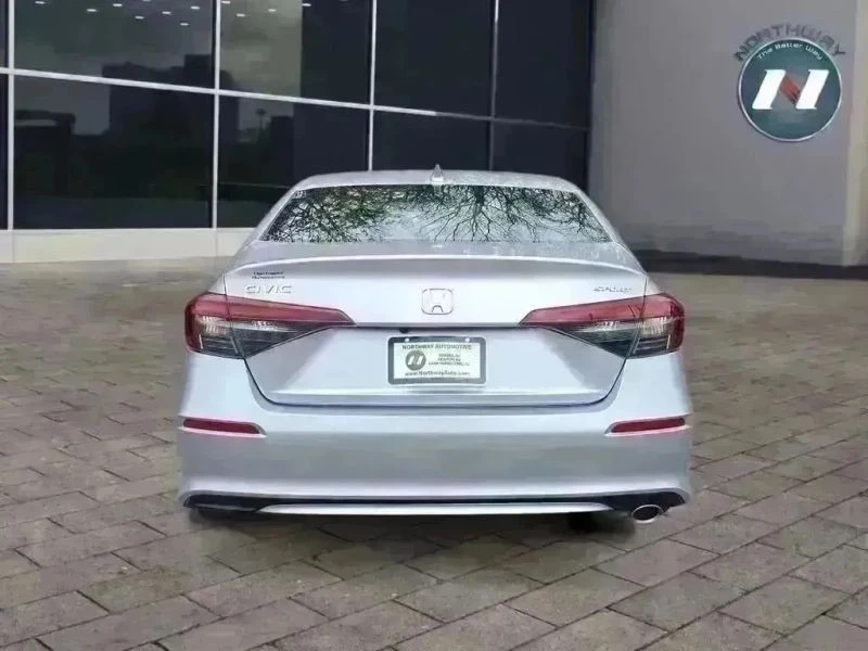 2025 Honda Civic 11th Gen - Image 4 of 12
