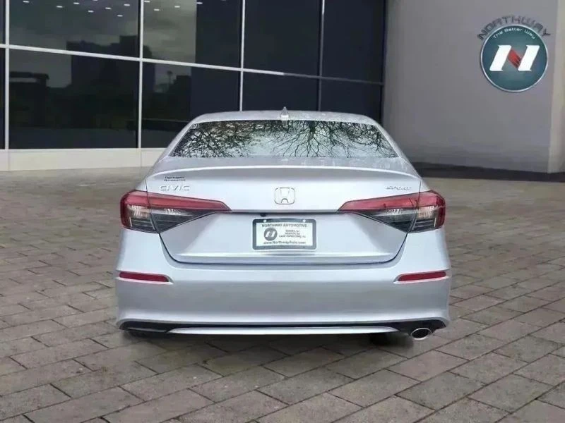 2025 Honda Civic 11th Gen - Image 4 of 12