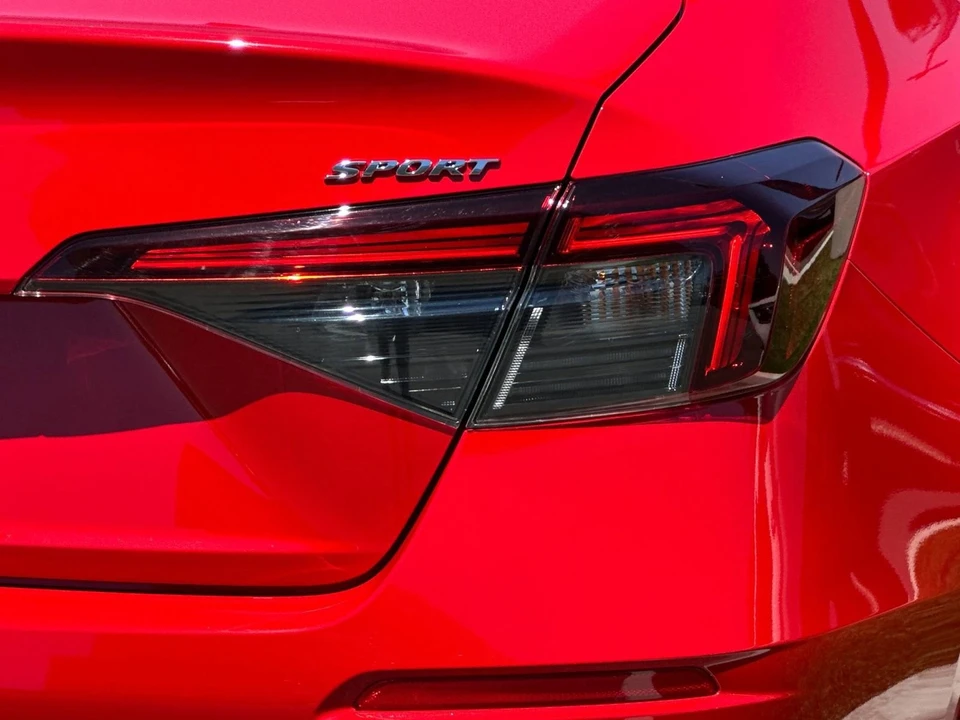 2025 Honda Civic 11th Gen - Image 30 of 31
