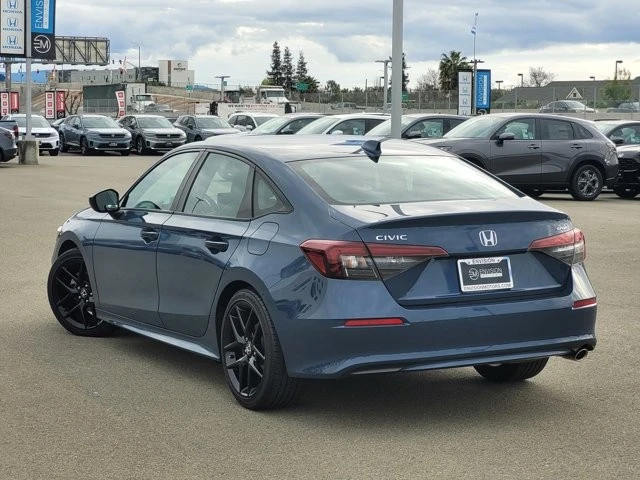 2025 Honda Civic 11th Gen - Image 7 of 27