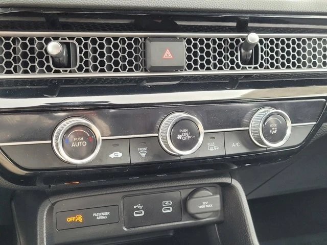 2025 Honda Civic 11th Gen - Image 25 of 27