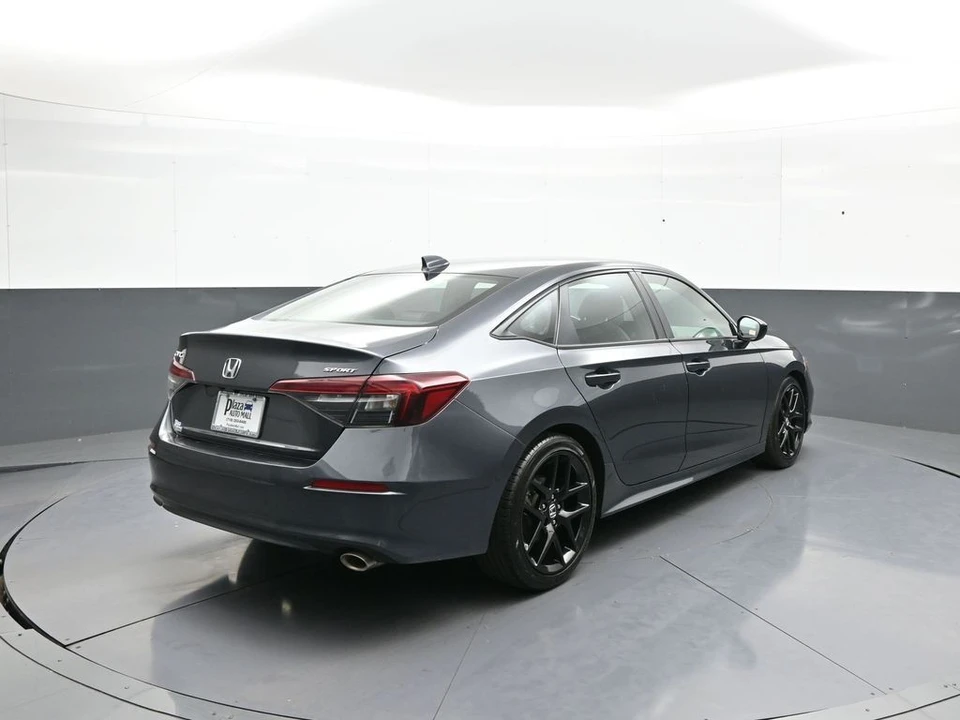 2025 Honda Civic 11th Gen - Image 6 of 31