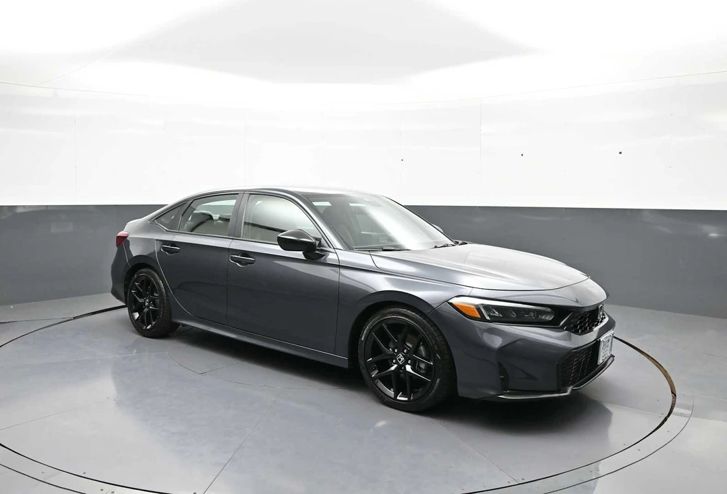 2025 Honda Civic 11th Gen - Image 4 of 31