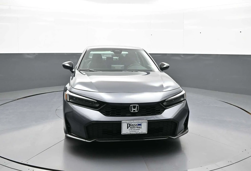 2025 Honda Civic 11th Gen - Image 2 of 31