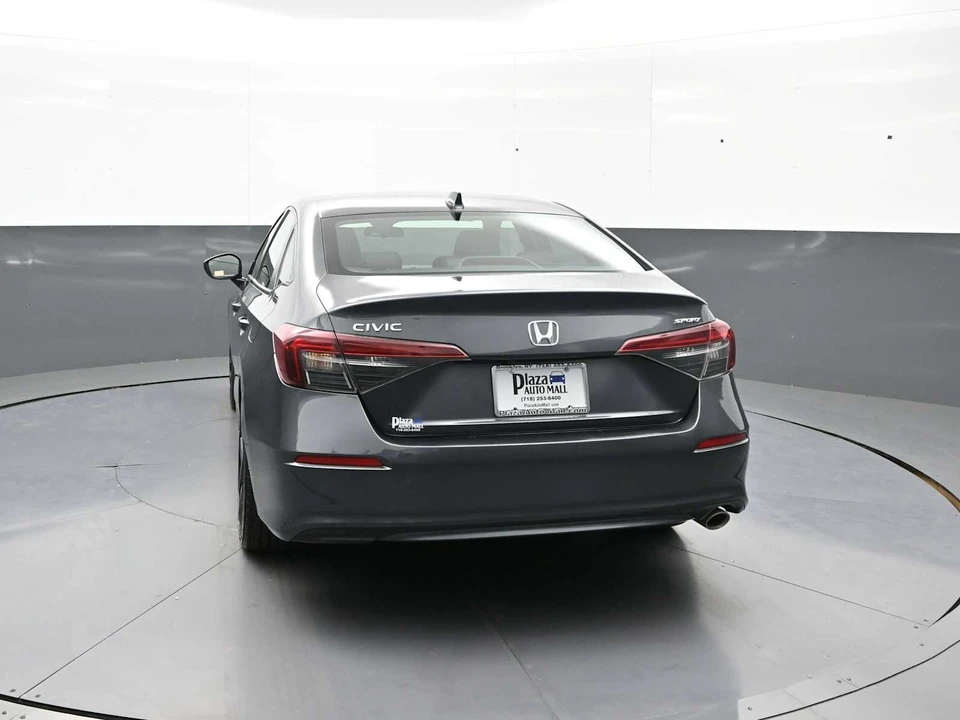 2025 Honda Civic 11th Gen - Image 7 of 31