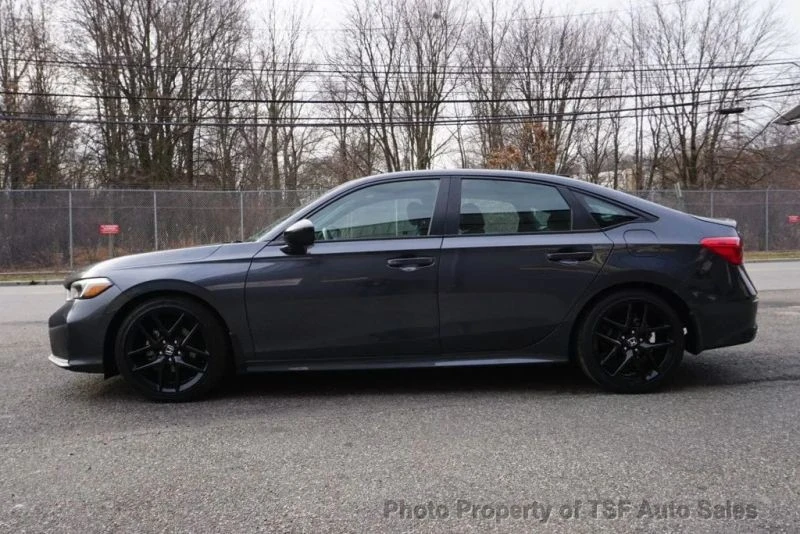 2025 Honda Civic 11th Gen - Image 4 of 12