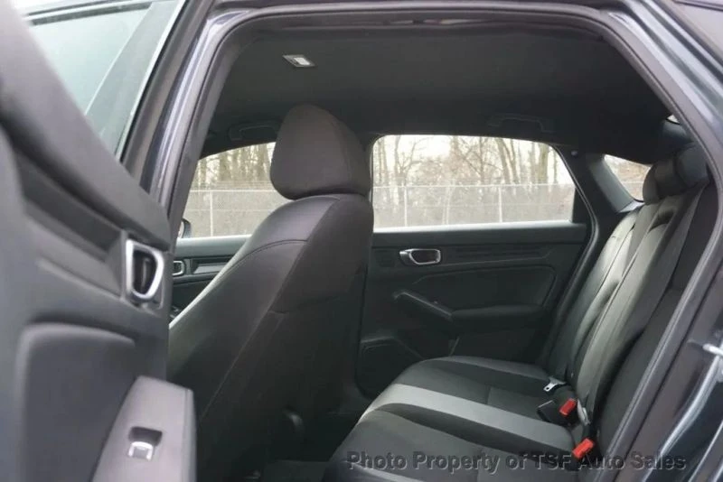2025 Honda Civic 11th Gen - Image 12 of 12