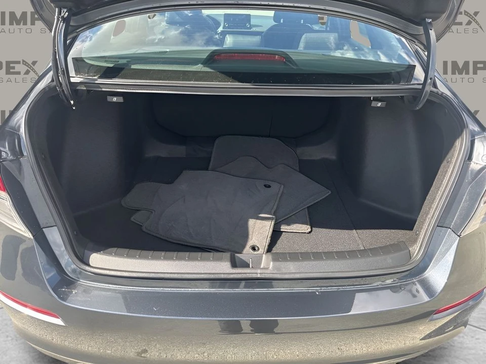 2025 Honda Civic 11th Gen - Image 25 of 31