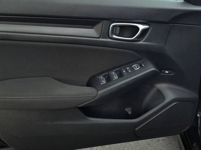 2025 Honda Civic 11th Gen - Image 8 of 12