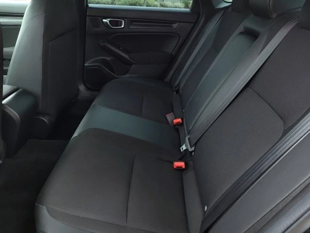 2025 Honda Civic 11th Gen - Image 10 of 12