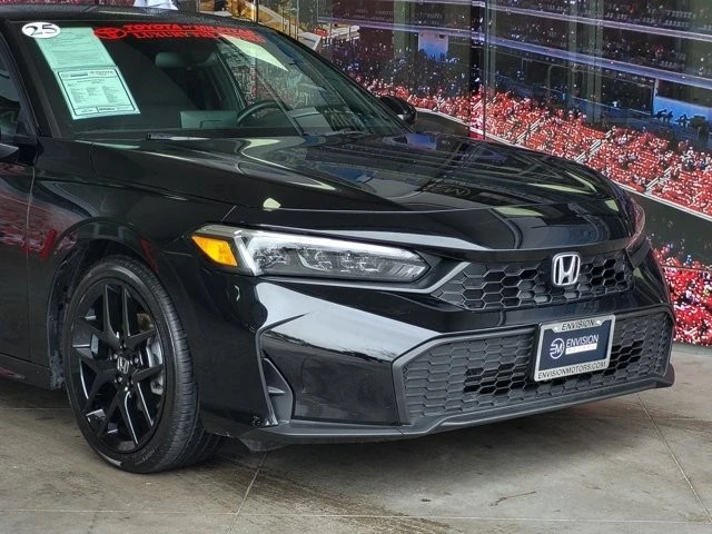 2025 Honda Civic 11th Gen - Image 2 of 12