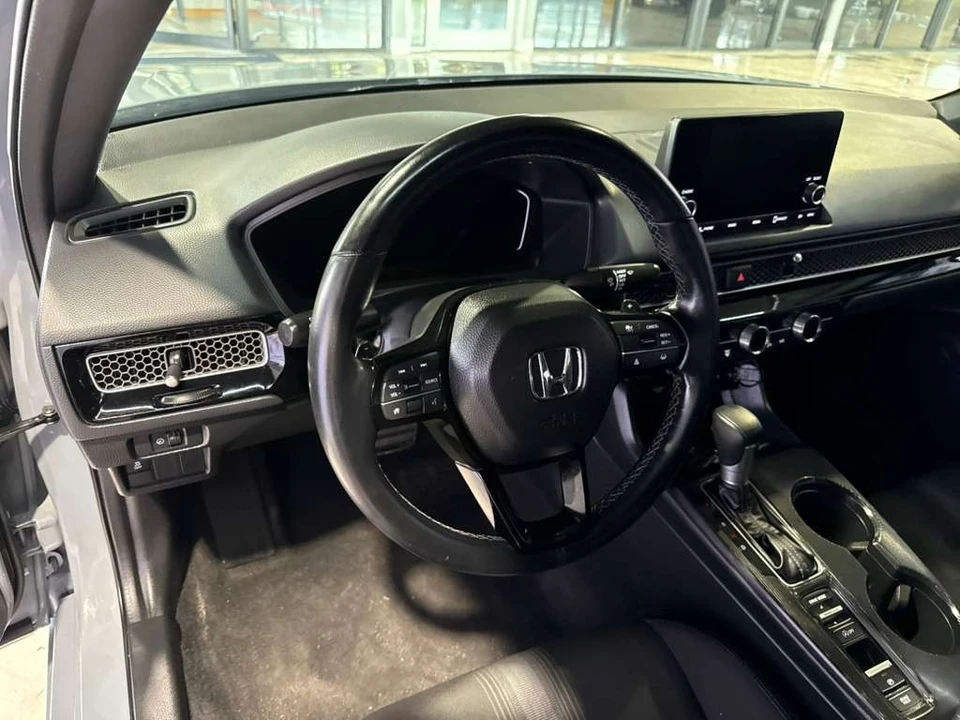 2025 Honda Civic 11th Gen - Image 31 of 31