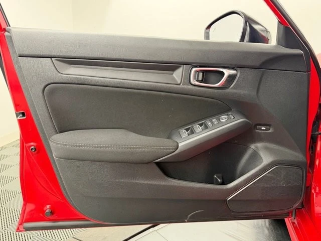 2025 Honda Civic 11th Gen - Image 17 of 21