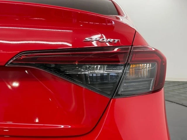 2025 Honda Civic 11th Gen - Image 12 of 21