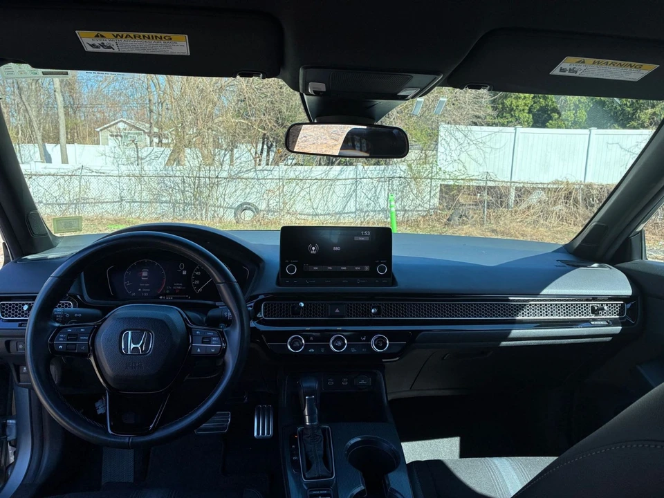 2025 Honda Civic 11th Gen - Image 27 of 31