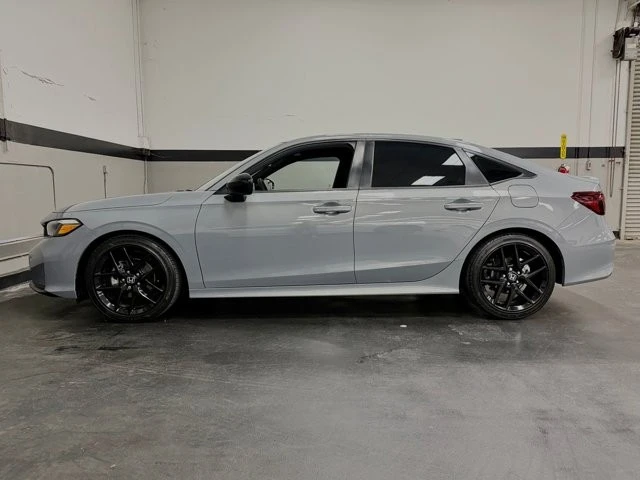 2025 Honda Civic 11th Gen - Image 9 of 21