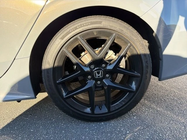 2025 Honda Civic 11th Gen - Image 5 of 15