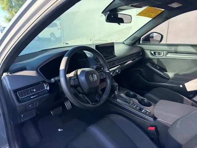 2025 Honda Civic 11th Gen - Image 9 of 15