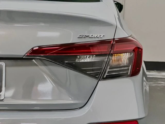 2025 Honda Civic 11th Gen - Image 14 of 21