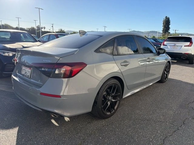 2025 Honda Civic 11th Gen - Image 4 of 15