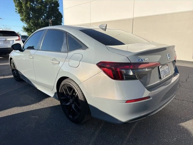 2025 Honda Civic 11th Gen - Image 3 of 15