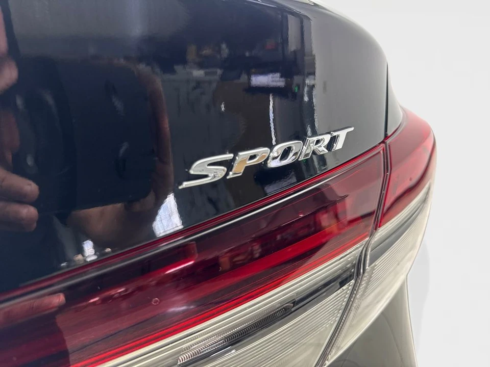 2025 Honda Civic 11th Gen - Image 24 of 31