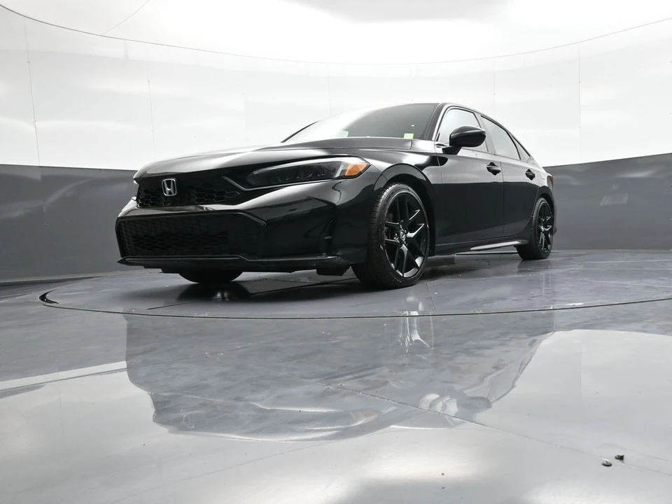 2025 Honda Civic 11th Gen - Image 25 of 31