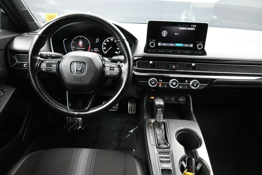 2025 Honda Civic 11th Gen - Image 19 of 31