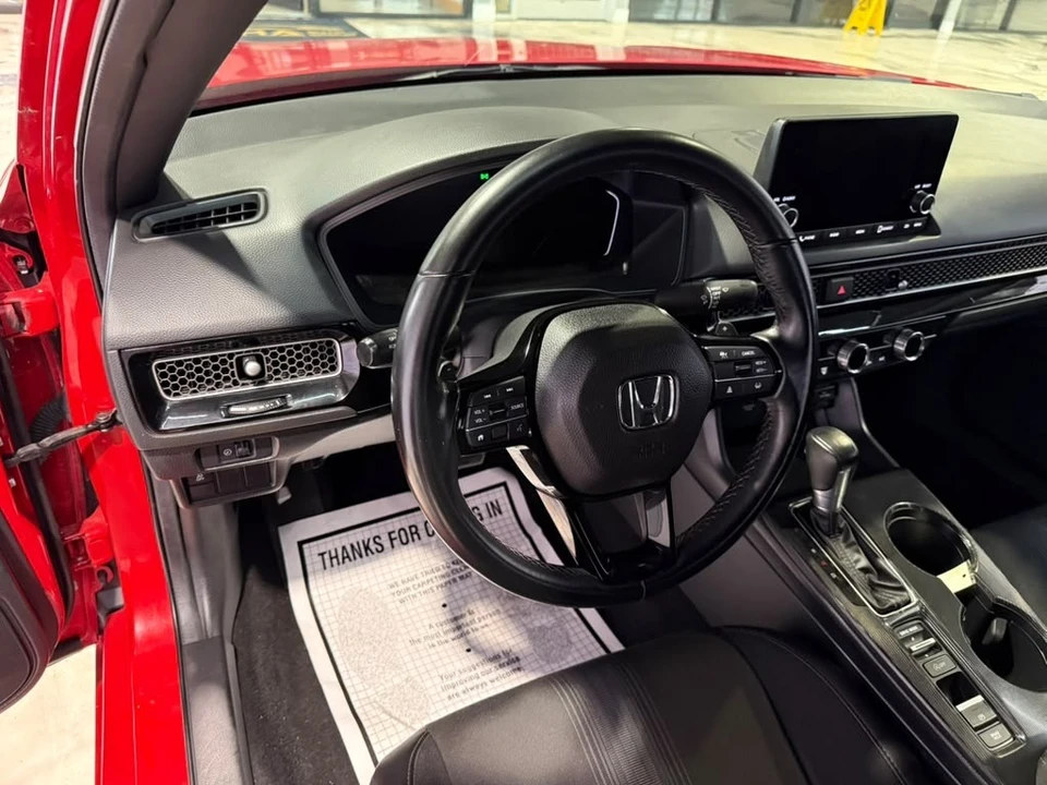 2025 Honda Civic 11th Gen - Image 29 of 31