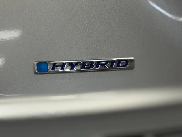 2025 Honda Civic 11th Gen - Image 15 of 31