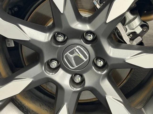 2025 Honda Civic 11th Gen - Image 18 of 31