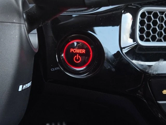 2025 Honda Civic 11th Gen - Image 17 of 22