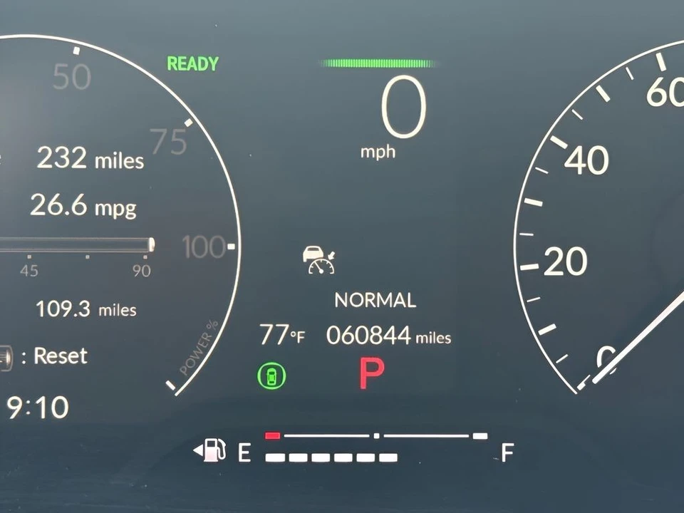 2025 Honda Civic 11th Gen - Image 14 of 23