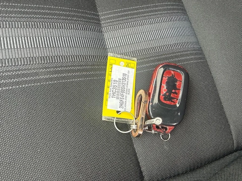 2025 Honda Civic 11th Gen - Image 19 of 23